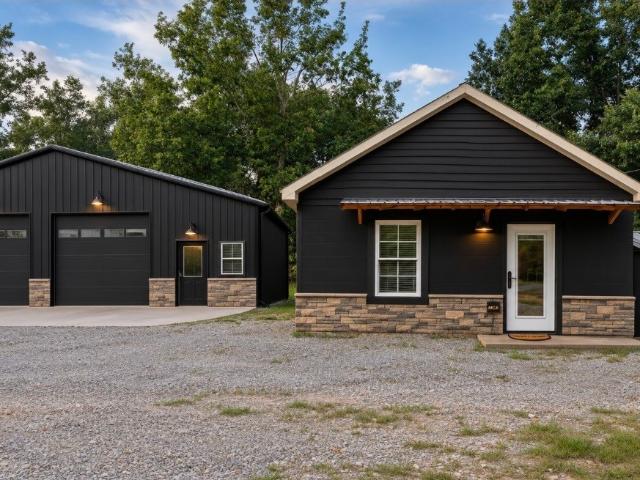 488 Lower Halls Mill Rd