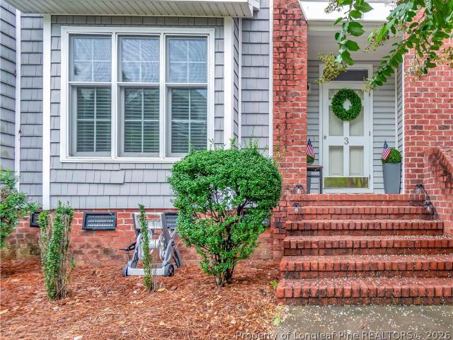 4890 Independence Drive 3