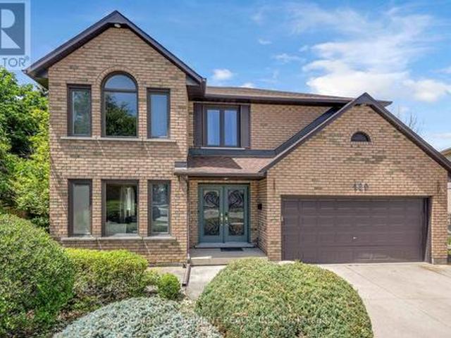 489 Acadia Drive, Hamilton, ON, L8W 3A3 house for sale | Listing ID X13497 | Royal LePage