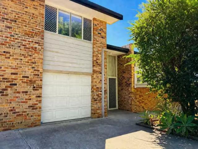 4/89 Greenbah Road, Moree Apartment for rent Listed by Marygo.