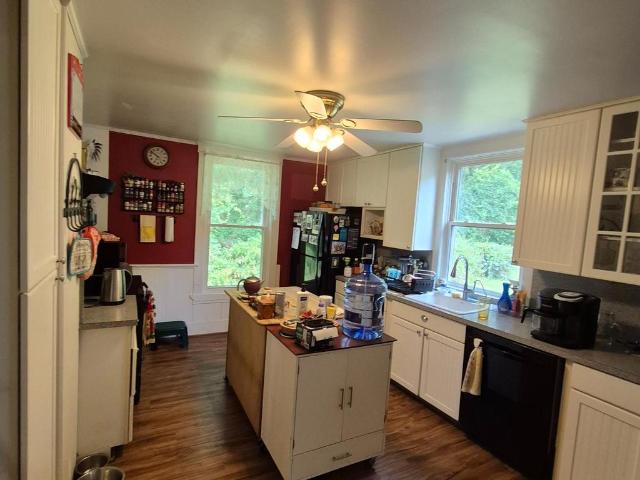 489 Fairport Road
