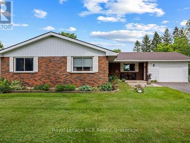 489 Ridge Road, Meaford, ON, N4L 1L8 house for sale | Listing ID X13516 | Royal LePage