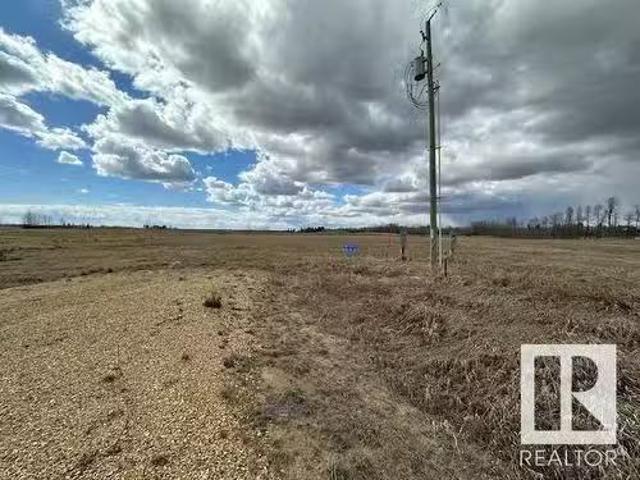 48 475013 Rge Rd 243, Rural Wetaskiwin County, AB, T0C 1Z0 v.