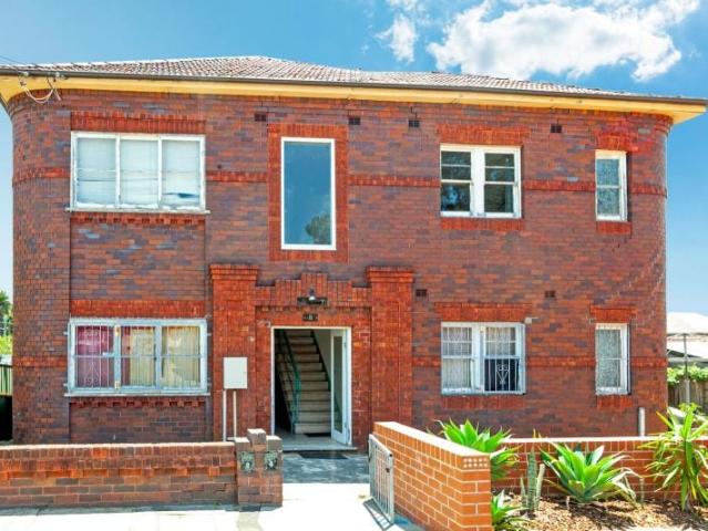 4/8 Tideswell Street, Summer Hill | Roger Mickhail Property