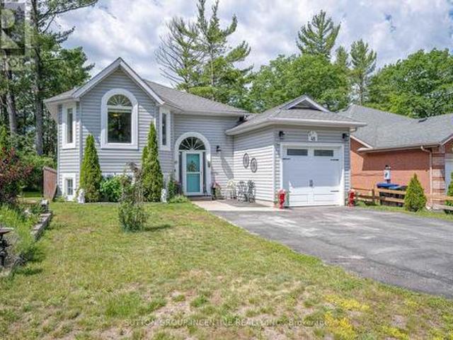 48 Wesley Avenue, Wasaga Beach, ON, L9Z 1C8 house for sale | Listing ID S13597 | Royal LePage