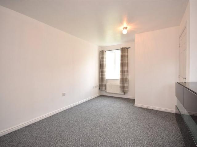48, Whinmoor Way, Leeds, West Yorkshire, LS14 5NJ