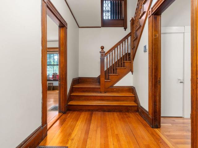 48 Auburn Street, Brookline, US, MA