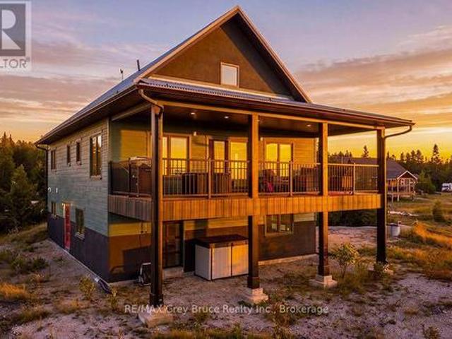 48 Baise Avenue, Northern Bruce Peninsula, ON, N0H 2R0 house for sale | Listing ID X13776 | Royal LePage