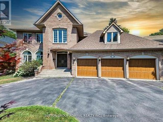 48 Berkindale Drive, Toronto, ON, M2L 1Z8 house for sale | Listing ID C13636 | Royal LePage