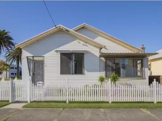 48 Bourke Street, CARRINGTON House for rent Listed by Alexand.