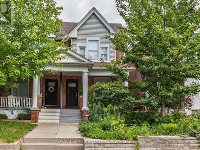 48 Bloomfield Avenue, Toronto, ON, M4L 2G3 house for sale | Listing ID E13810 | Royal LePage
