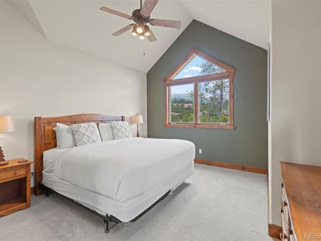 48 Bluff Court # 22