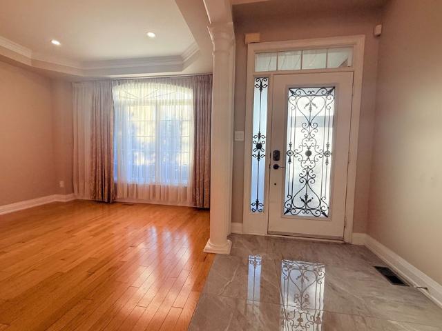 48 Burndenford Crescent, Markham