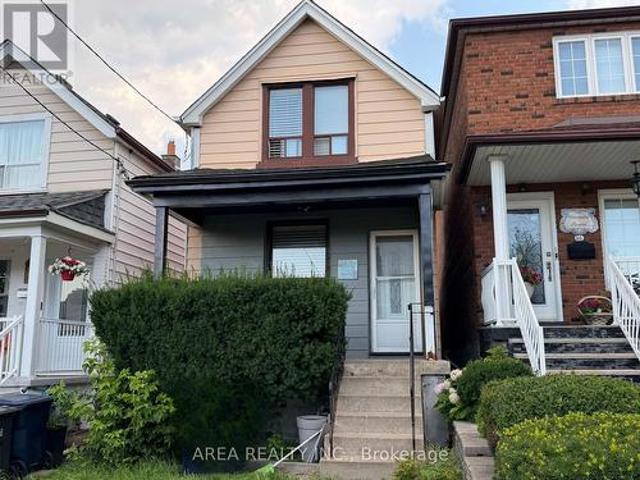 48 Corby Avenue, Toronto, ON, M6E 1V3 house for sale | Listing ID W13808 | Royal LePage