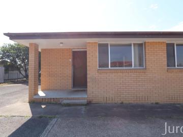4/8 Clare Street, Cessnock NSW 2325 House For Rent | Domain