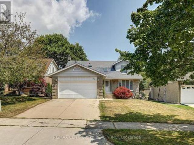 48 Clarendon Crescent, London South P, ON, N6C 5B8 house for sale | Listing ID X13657 | Royal LePage