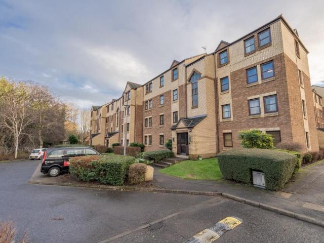 48 Craighouse Gardens, City of Edinburgh, EH10 5TZ, United Kingdom | 2 bed apartment for rent #113528508 | Rentberry