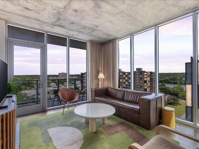 48 East Ave # 1308