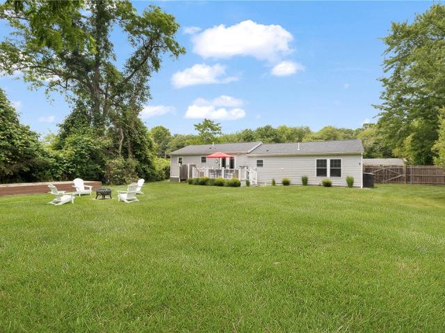 48 Foddering Farm Road
