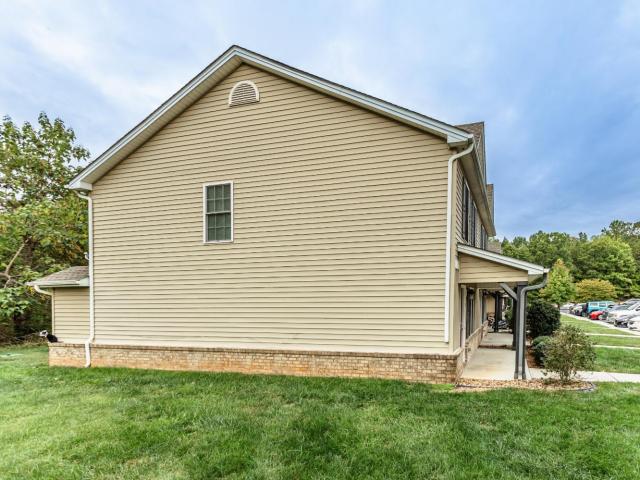 48 Gloucester Drive