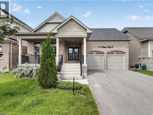 48 Harpin Way E, Centre Wellington, ON, N1M 0E9 house for sale | Listing ID 40836 | Royal LePage