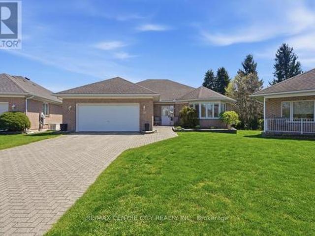 48 Ilderbrook Circle, Middlesex Centre Ilderton, ON, N0M 2A0 house for sale | Listing ID X13643 | Royal LePage