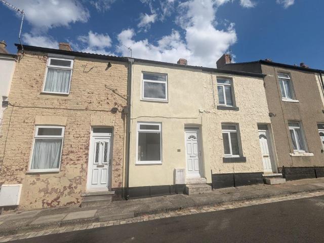 48 Jackson Street, Brotton TS12 2 bed terraced house to rent £575 pcm £133 pw