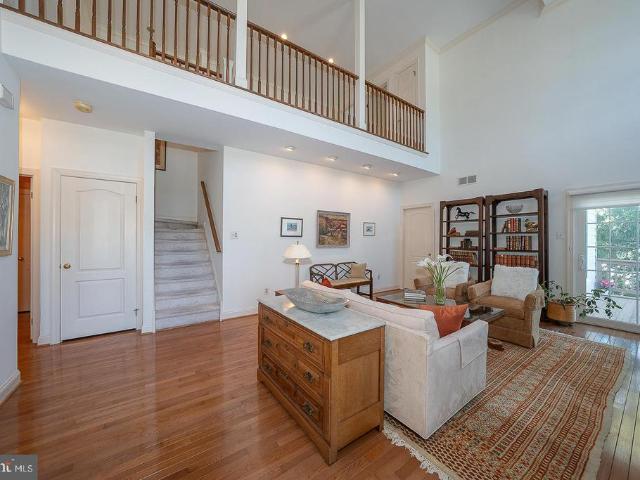 48 Longview Circle # 48