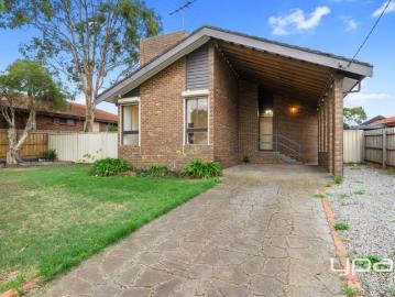48 Manson Drive, MELTON SOUTH