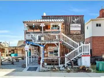 48 Main Street East, Big Valley, AB, T0J 0C9 commercial for.