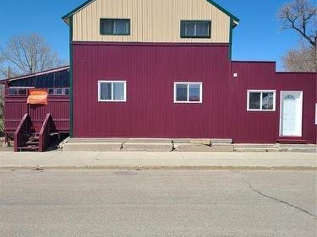 48 Main Street, Manor, SK, S0C 1R0 house for sale | Listing ID SK045088 | Royal LePage