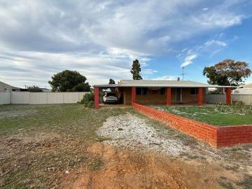 48 Nairn Street Leeman