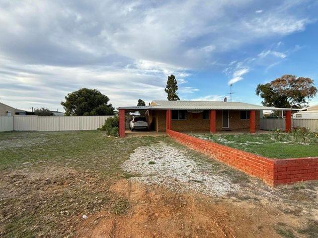 48 Nairn Street Leeman