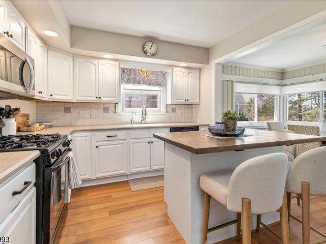 48 Oliver Pl