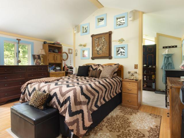 48 Preston Ln, Salisbury, CT 06068 | MLS #24146