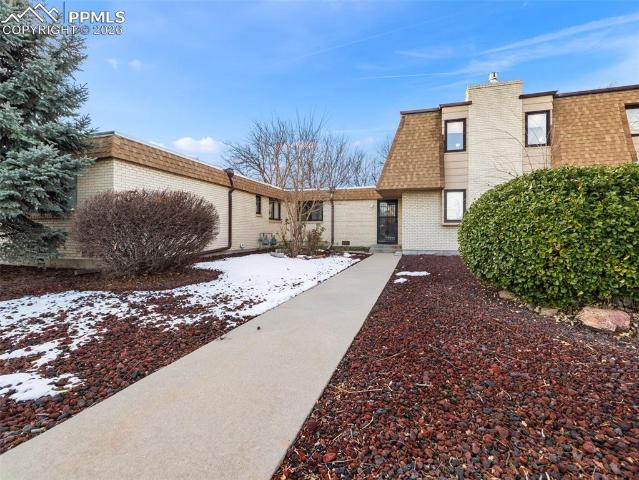 48 Regency Blvd, Unit E, Pueblo, CO 81005 | MLS #8508