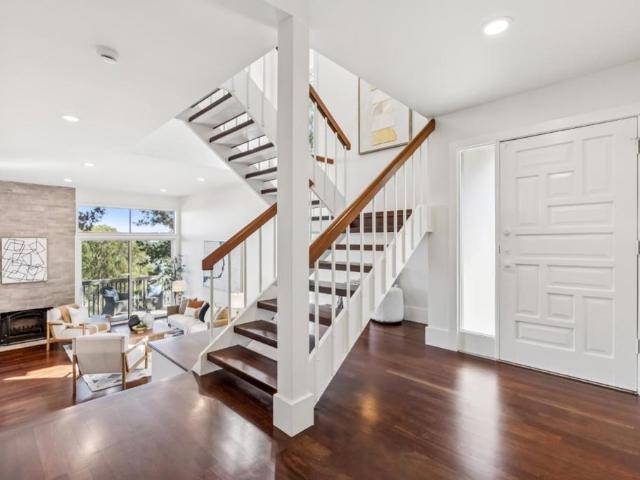 48 Rinconada Circle