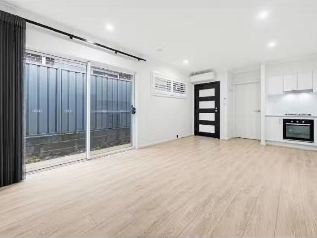 48a Wellesley Crescent, Kings Park House for rent Listed by R.