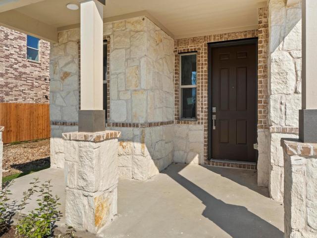 4904 Gragnano Dr