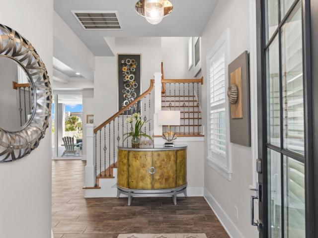 4904 Salt Creek Ct