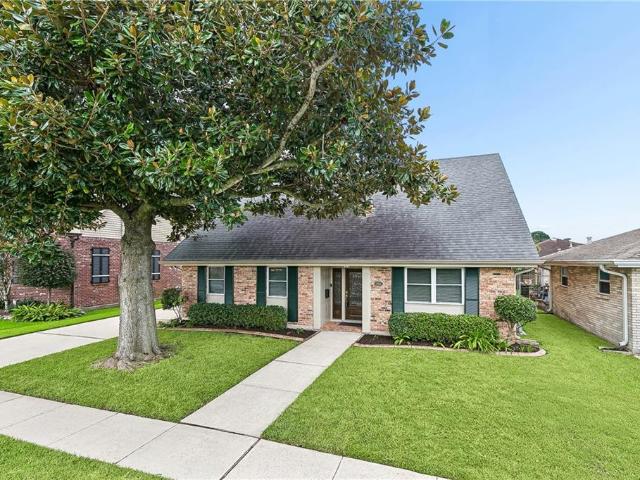 4904 Tartan Drive