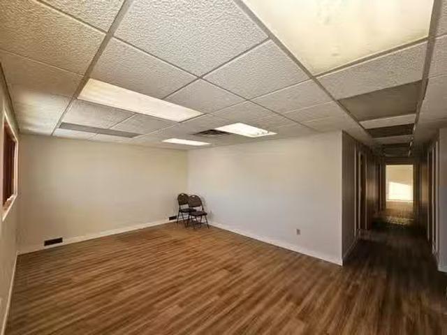 4904 56 Street, Drayton Valley, AB, T7A 1S9 commercial for r.