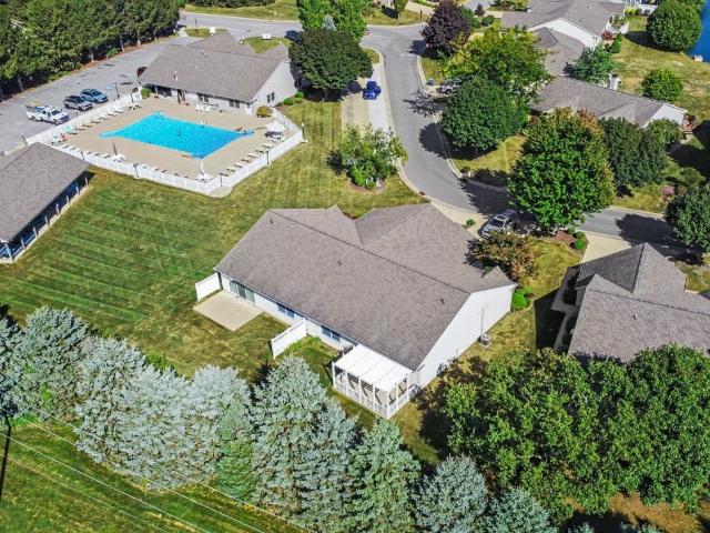 4905 W Waterberry Drive