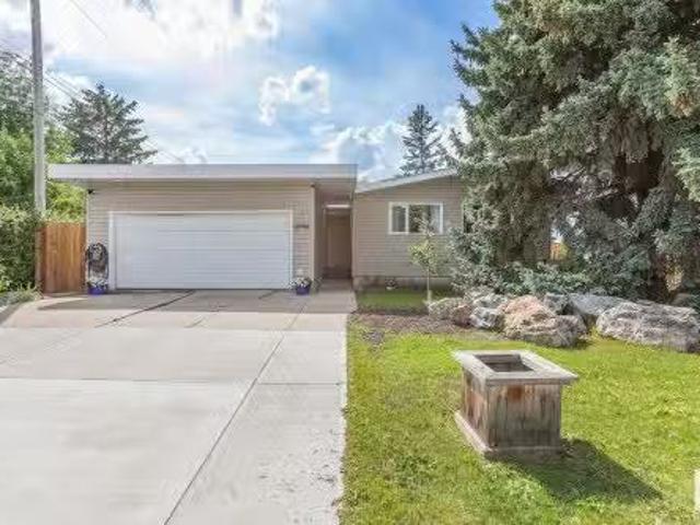 4908 112 Street, Edmonton, AB, T6H 3H9 house for sale Listi.