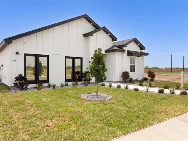 4909 Oleander Avenue