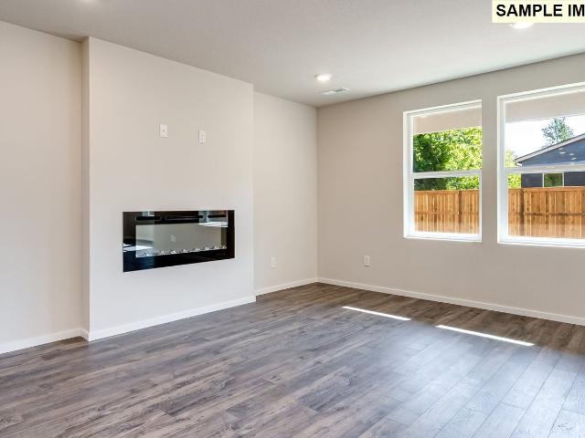 4900 NE 62ND AVE