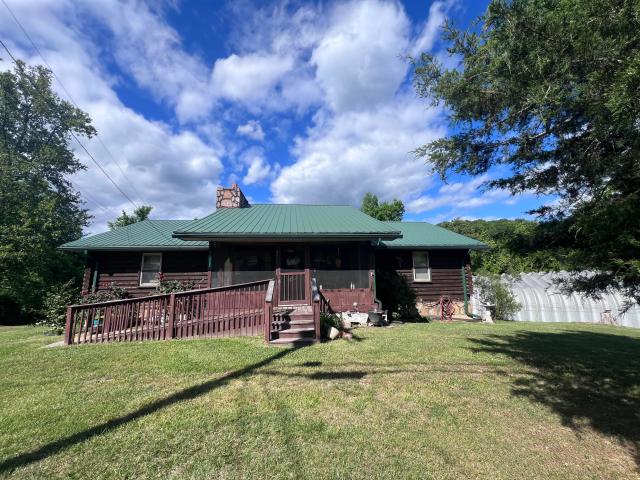 4900 E Kentucky 904