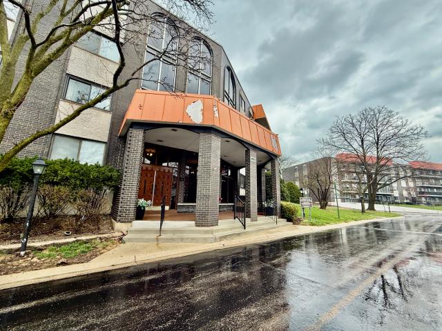 4900 Foster St, Unit 407, Skokie, IL 60077 | MLS #12656
