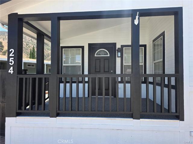 4901 Green River Road 254