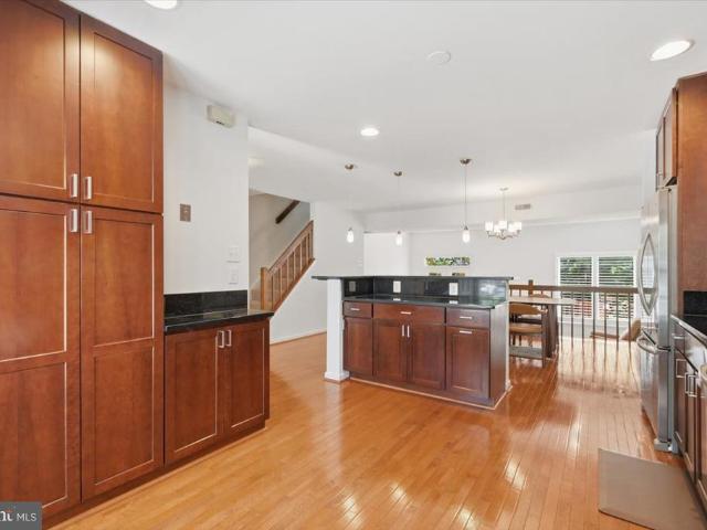 4902 Cloister Drive